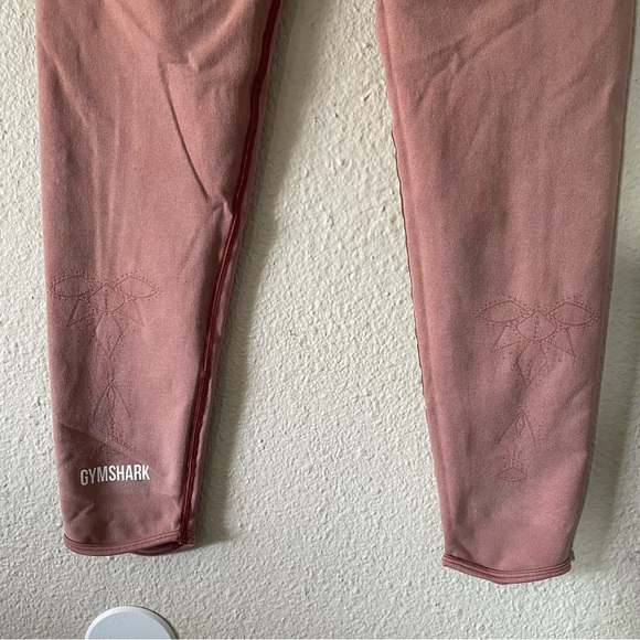 Gymshark Studio Leggings Women’s 28” Waist Pink Mandala Detail Print Activewear - Picture 8 of 12